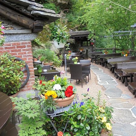 Grotto Du Rii Bed & Breakfast Intragna Luaran gambar