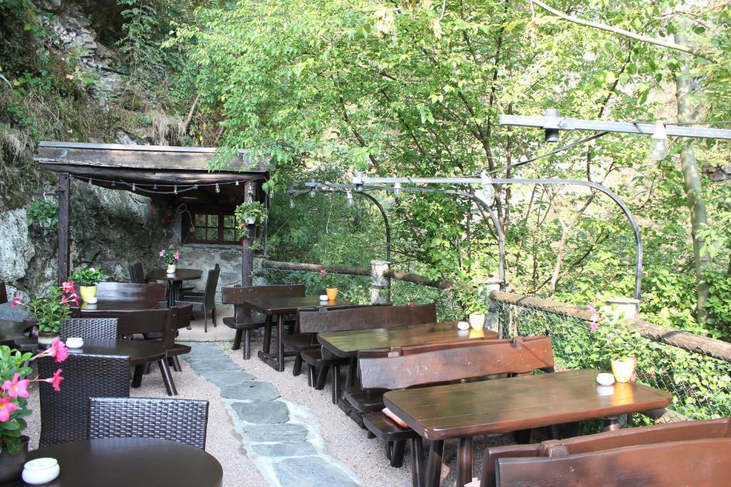 Grotto Du Rii Bed & Breakfast Intragna Luaran gambar
